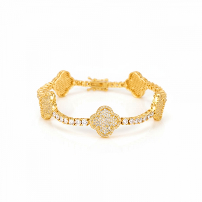 Moissanite Clover Bracelet